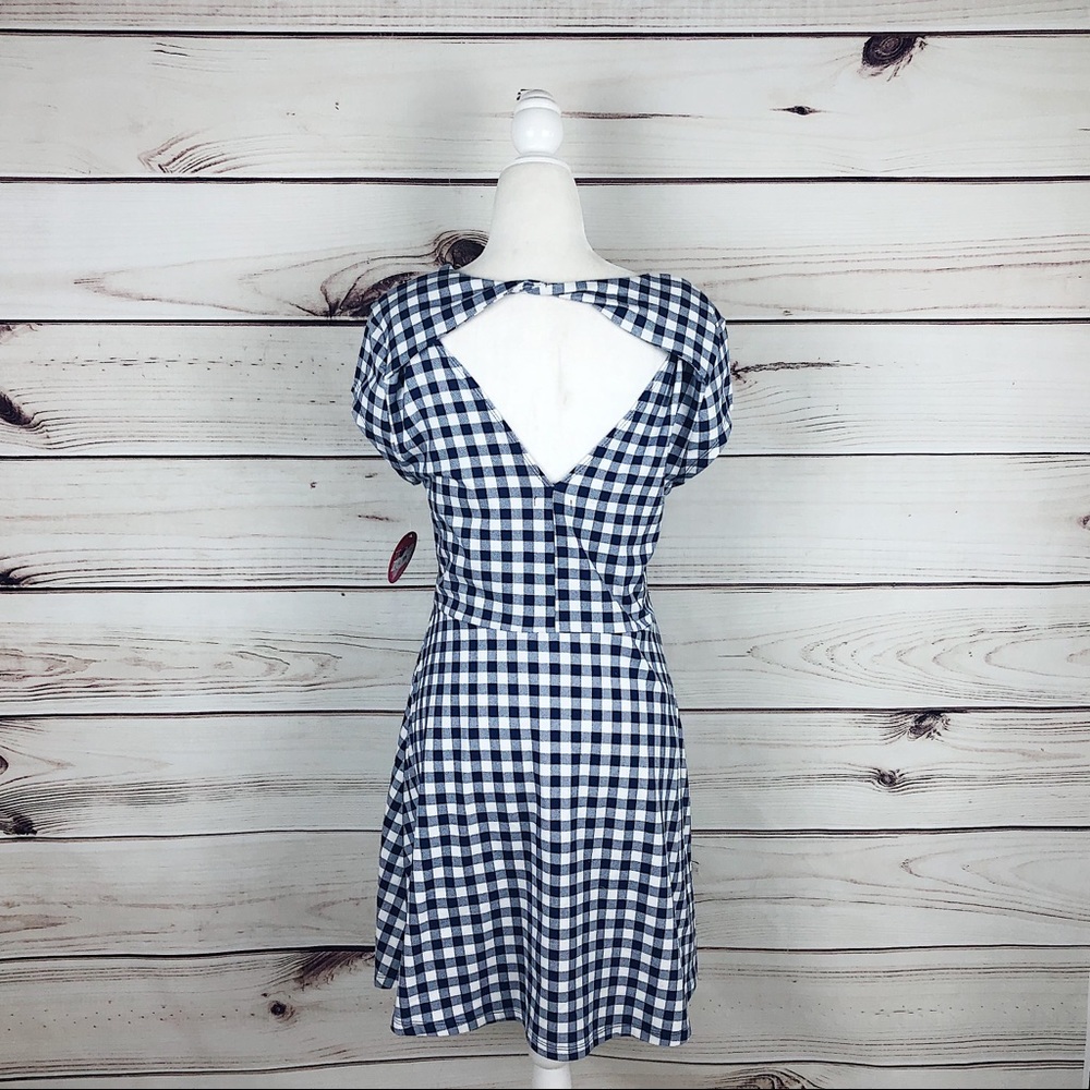 NEW BONGO Gingham Open Back Checkered Dress - Picture 6 of 9